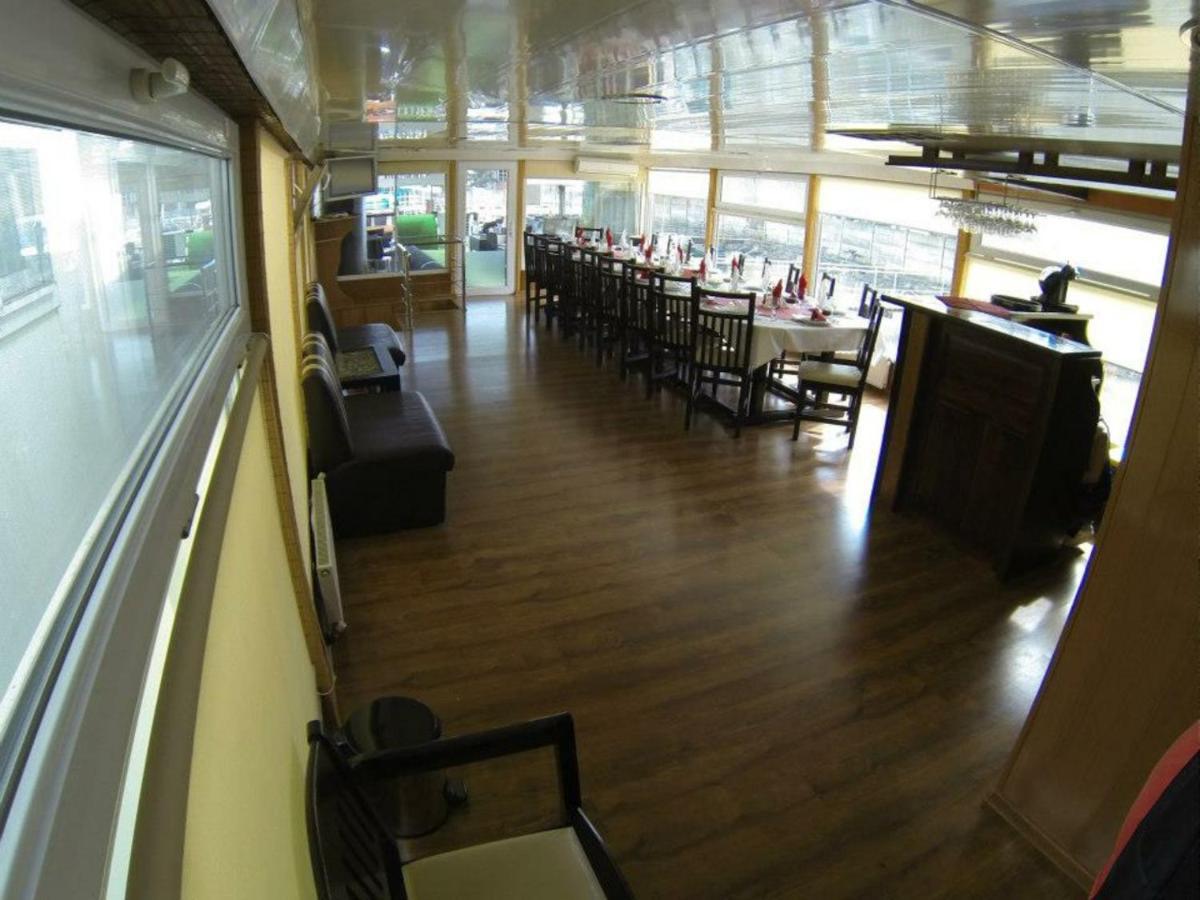 Hotel Restaurant Plutitor Delta Ways Nufaru Luaran gambar