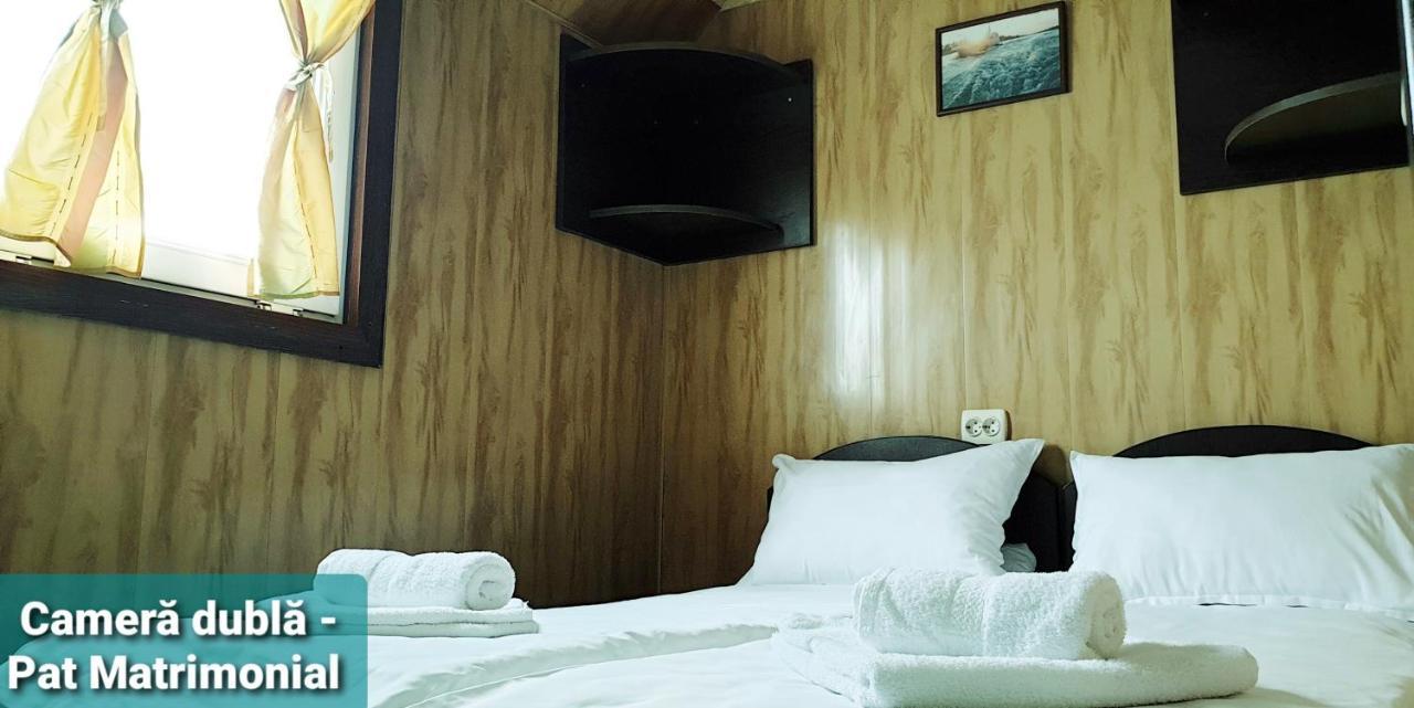 Hotel Restaurant Plutitor Delta Ways Nufaru Luaran gambar