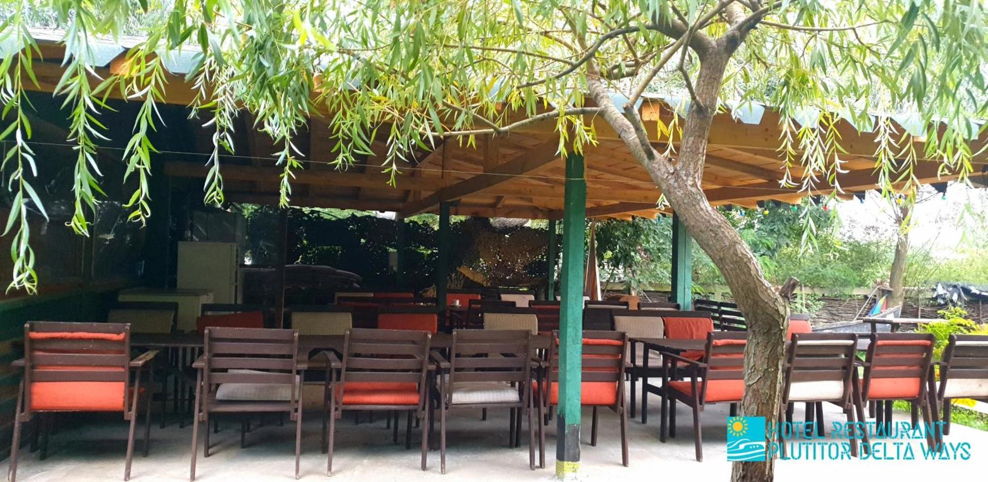 Hotel Restaurant Plutitor Delta Ways Nufaru Luaran gambar